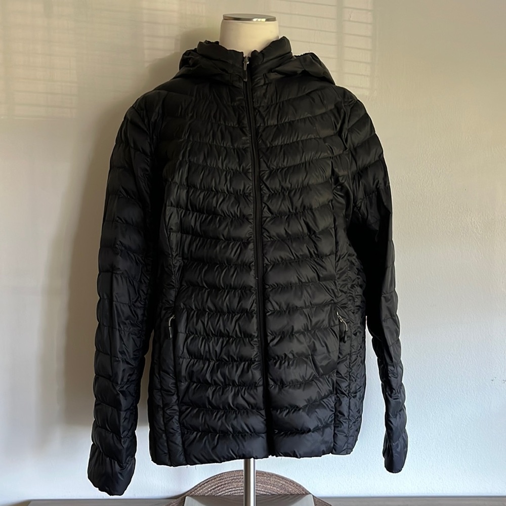 Heatkeep Lightweight Down Black Jacket with Removable Hood